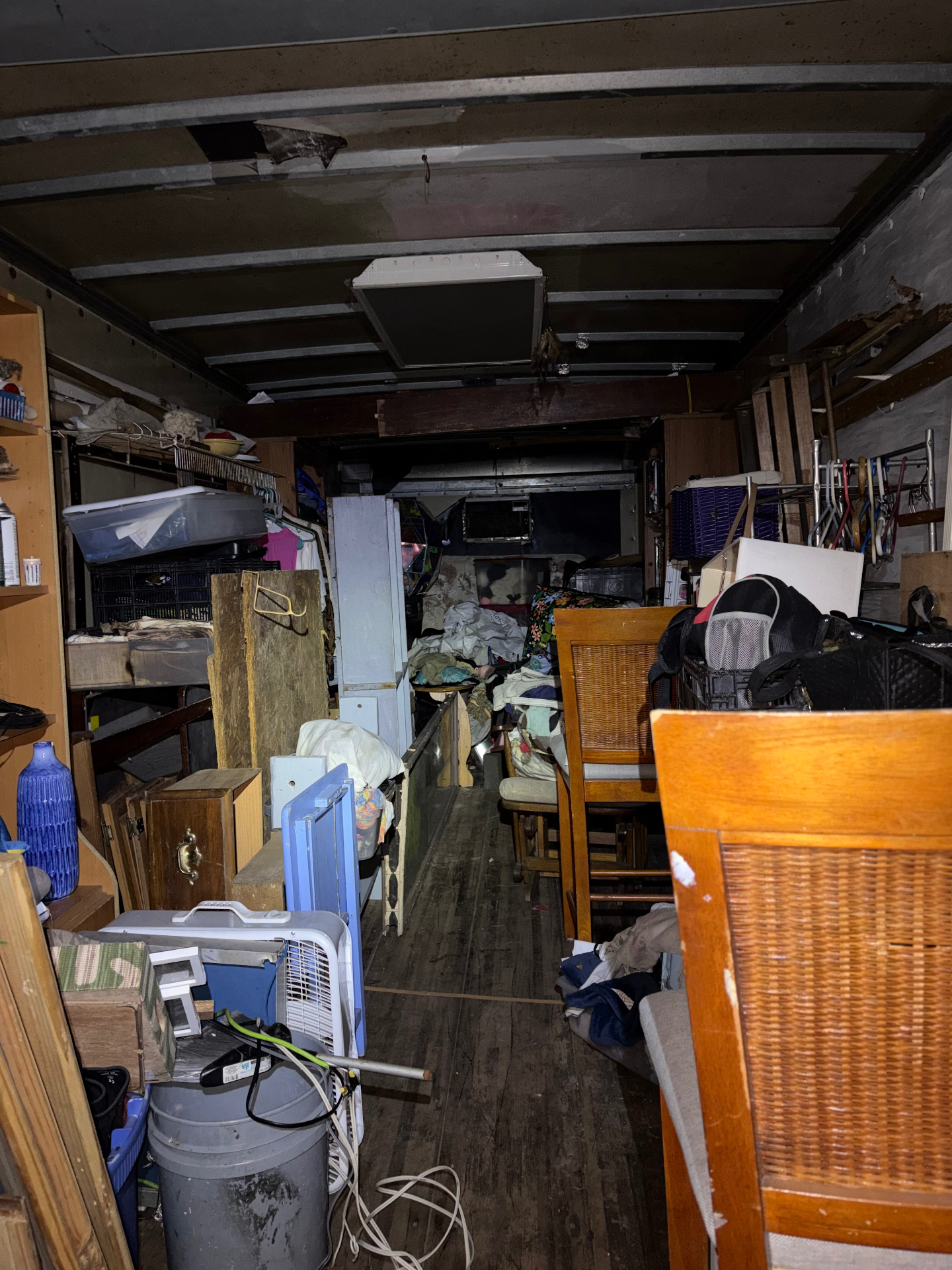 Deep cleaning and decluttering - before cleaning